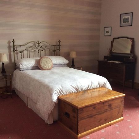 Old Bank House Bed and Breakfast Peterhead Exteriör bild